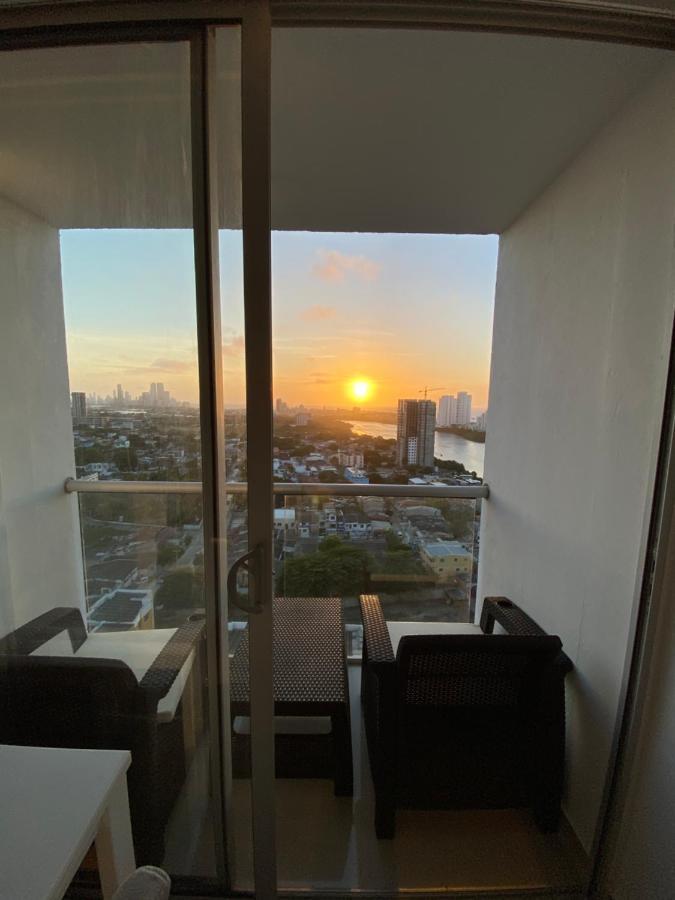 Holly Week Sale - Down Town, Beach & Night Life Apartamento Edificio Sagitario * Cartagena